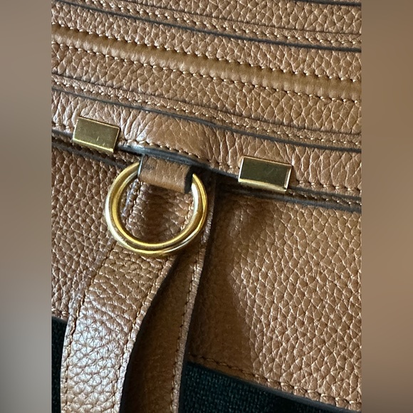 Chloé - Picture 3 of 11